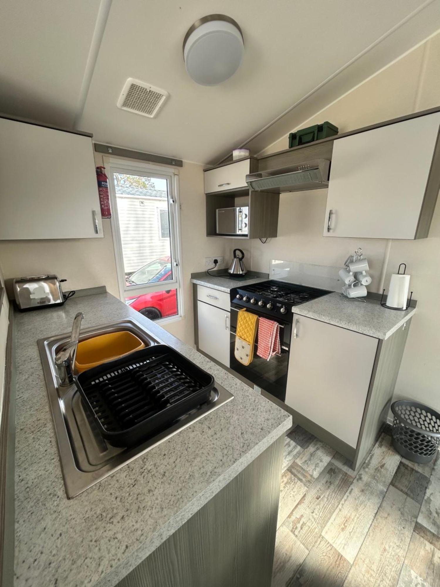 Littlesea Haven Weymouth Hotel Екстериор снимка